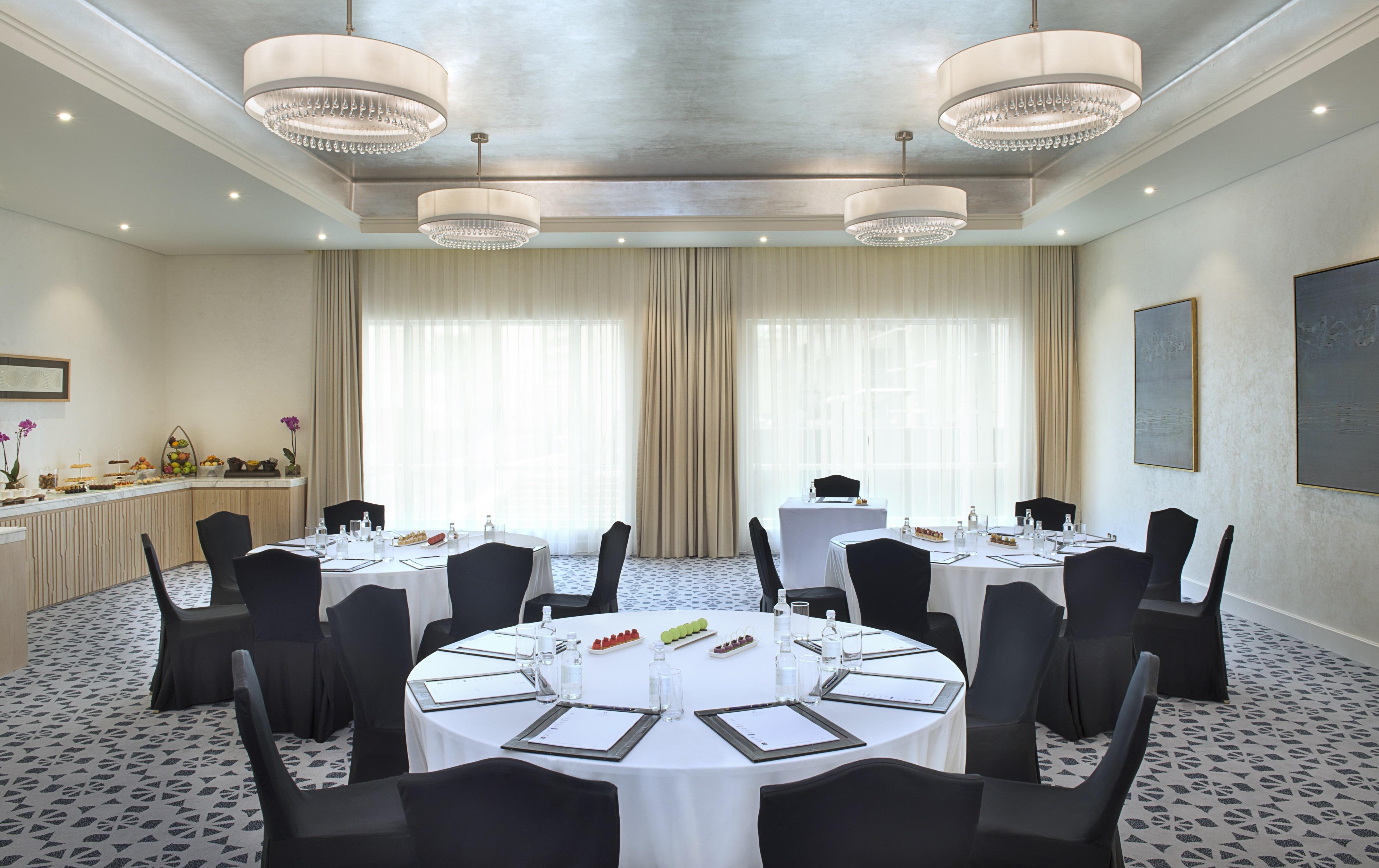 Al Habtoor Grand Resort, Autograph Collection Dubai Esterno foto The Westin New York at Times Square
