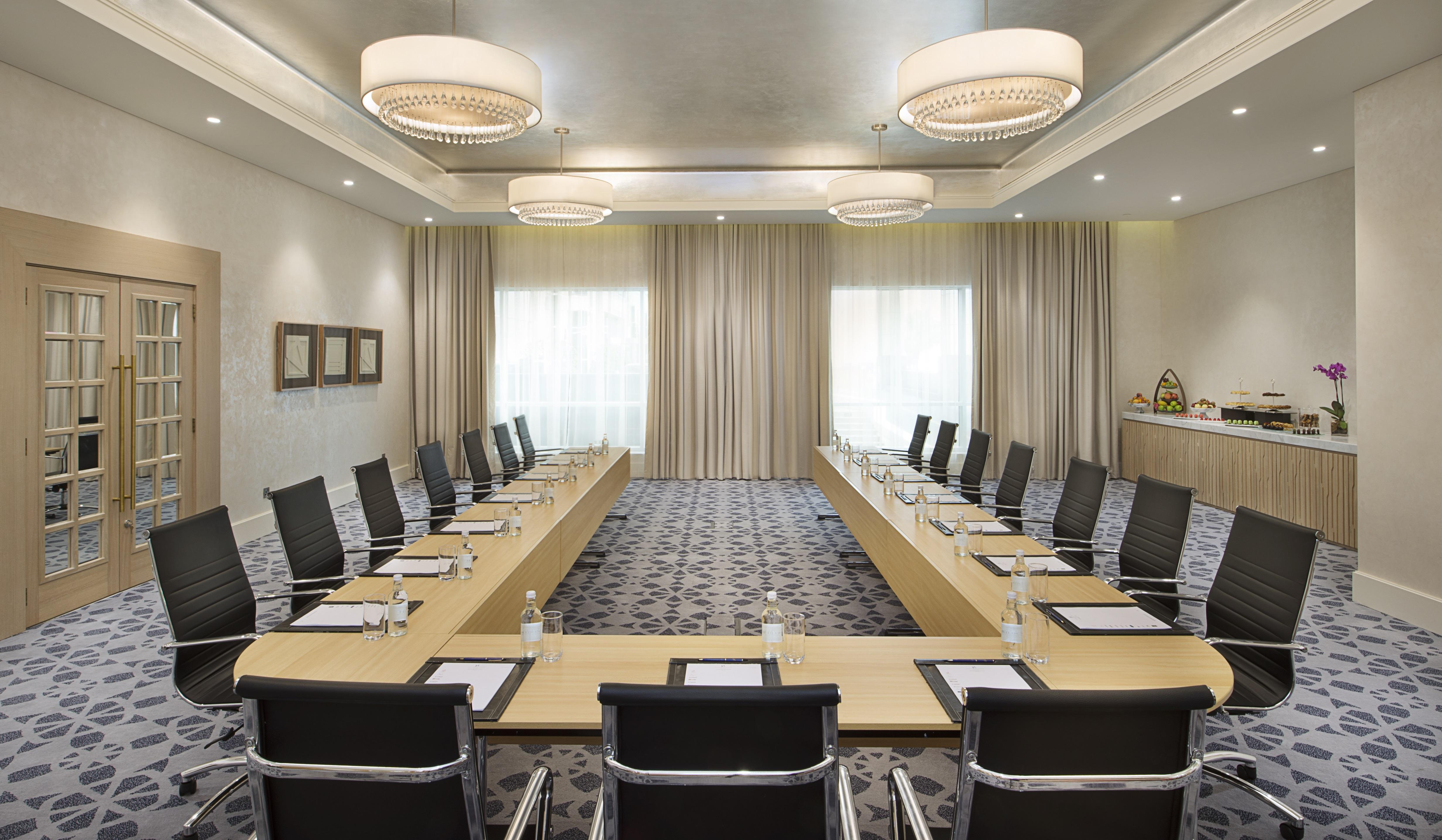 Al Habtoor Grand Resort, Autograph Collection Dubai Esterno foto Meeting room