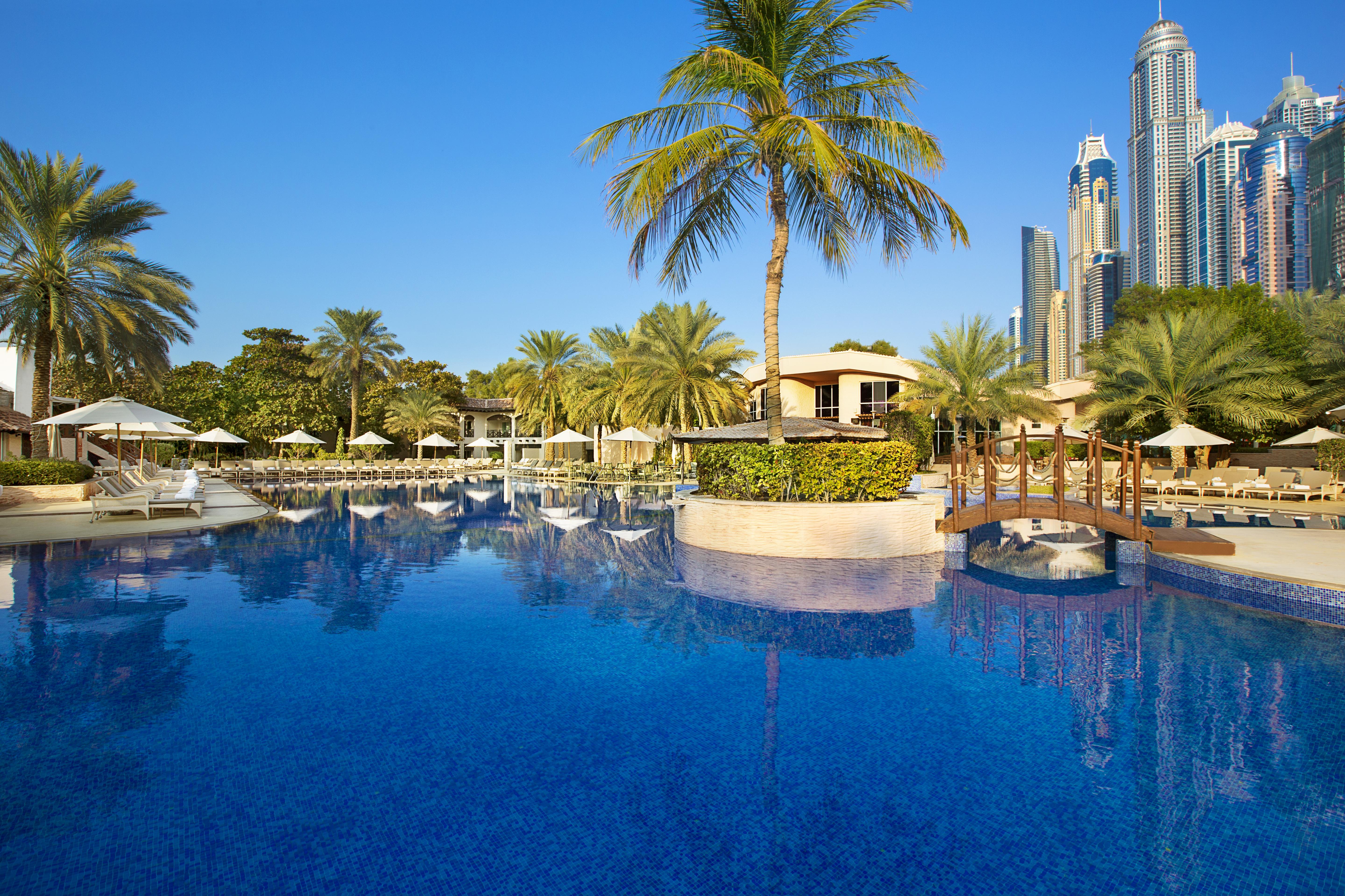 Al Habtoor Grand Resort, Autograph Collection Dubai Esterno foto The Oberoi Dubai