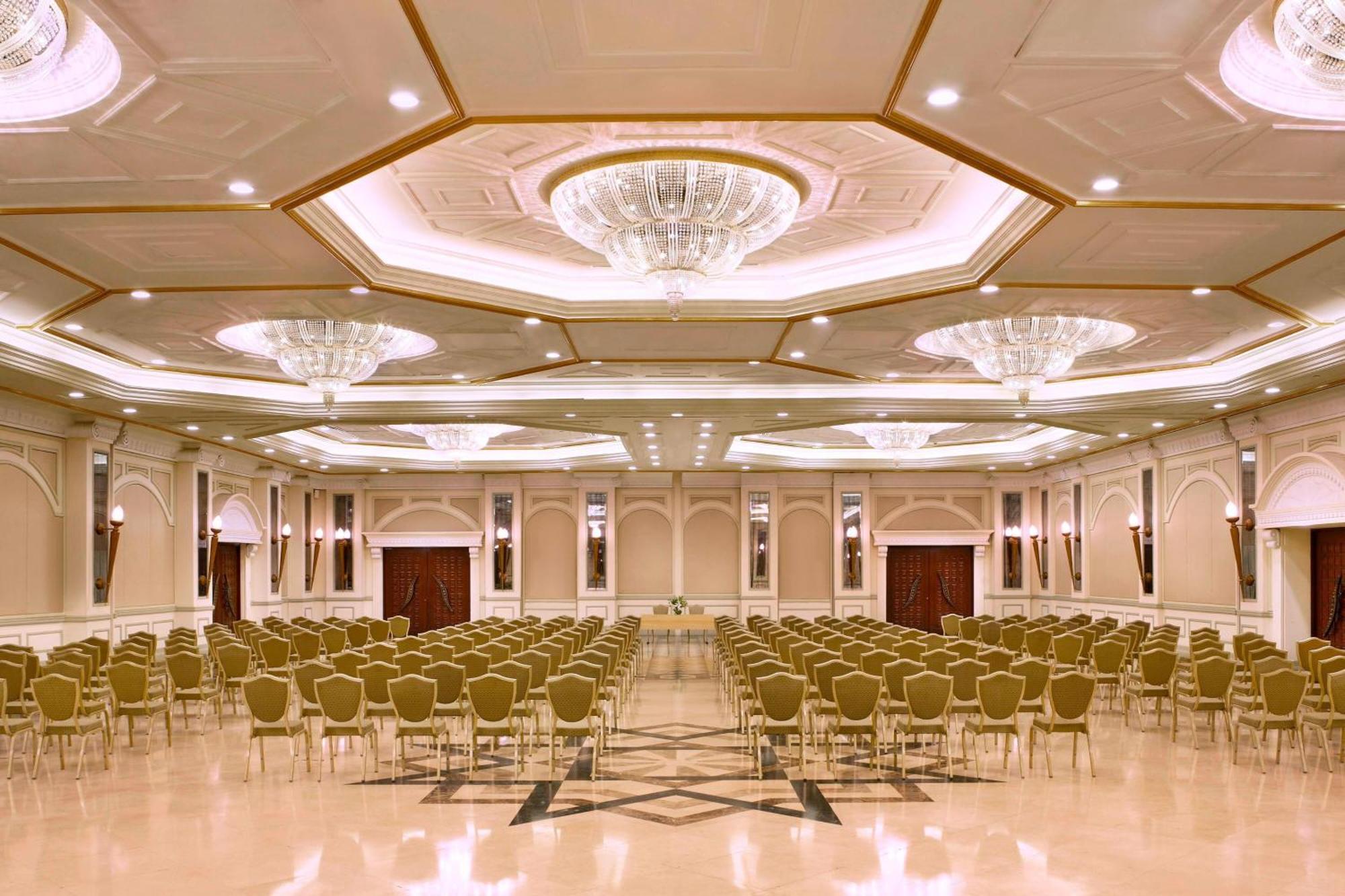 Al Habtoor Grand Resort, Autograph Collection Dubai Esterno foto The ballroom